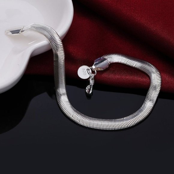 ***New 925 Silver Stamped Snake Bracelet - Picture 1 of 5